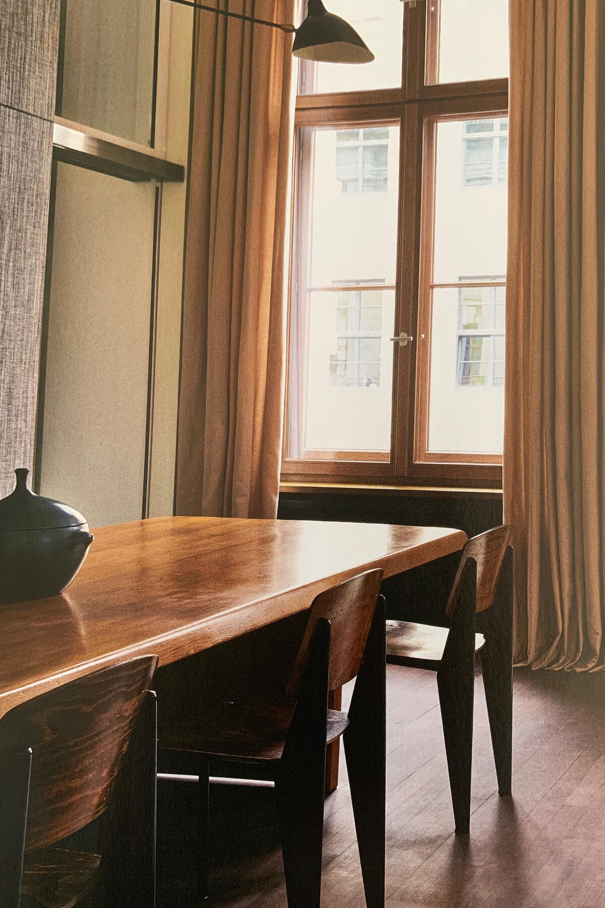 Sleek and Organic Warmth of Wood